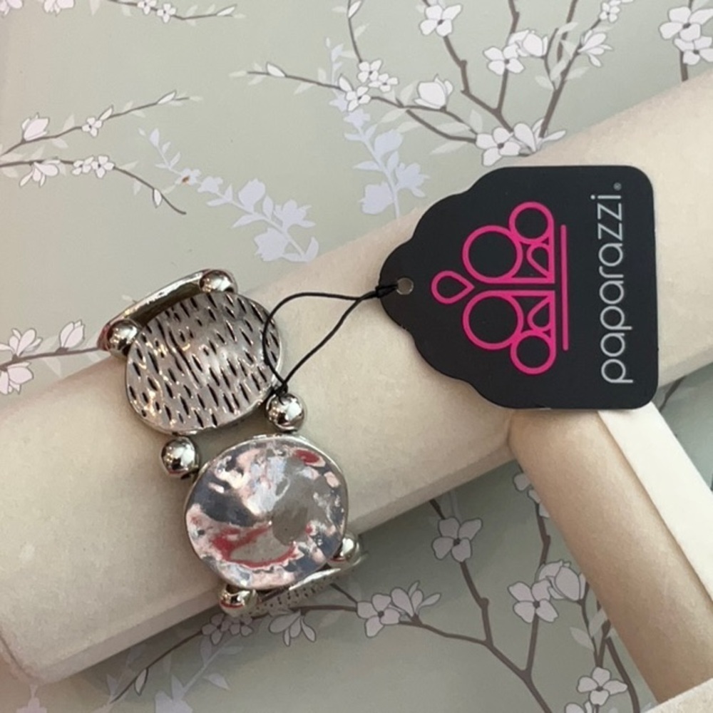 ❄️ Paparazzi | Silver Coin Bracelet with Gray Accent Bohemian Southwestern - Picture 3 of 7